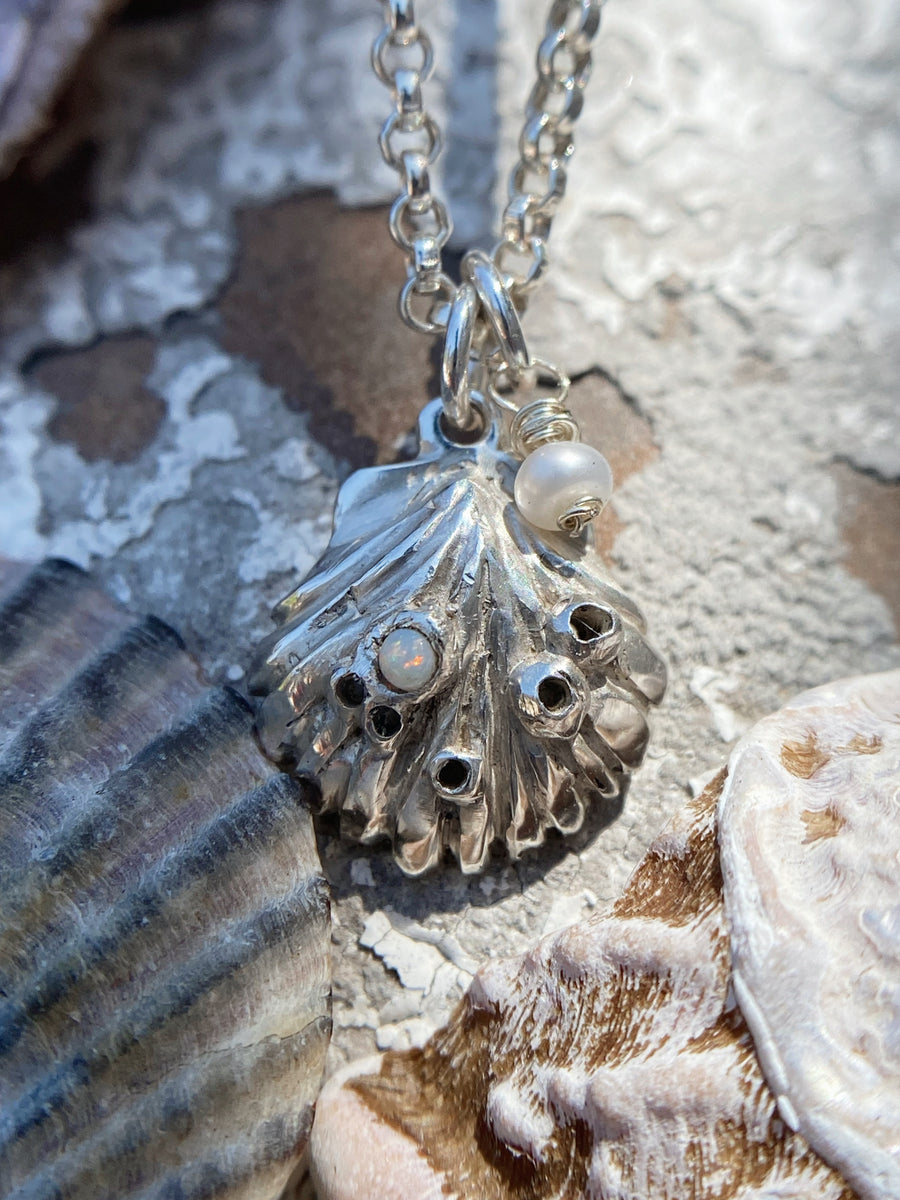 Opal Clam Shell Necklace – Drowning Bear