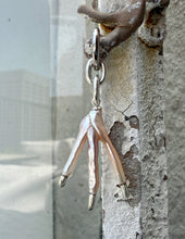 Load image into Gallery viewer, Custom Pigeon Claw Earrings