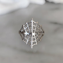 Load image into Gallery viewer, Spider Web Ring