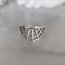 Load image into Gallery viewer, Spider Web Stacking Ring