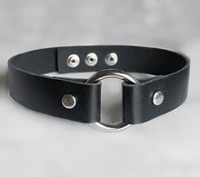 Load image into Gallery viewer, Classic 'O' Ring Choker