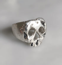 Load image into Gallery viewer, 14k White Gold & Black Diamond Druzy Skull Ring