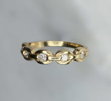 Load image into Gallery viewer, 14k Yellow Gold Diamond Chain Ring