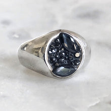 Load image into Gallery viewer, The Dreamer Signet Ring