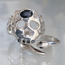 Load image into Gallery viewer, Renaissance Woman Skull Ring