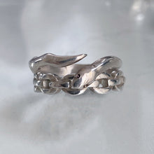Load image into Gallery viewer, Slithering Snake Ring