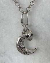 Load image into Gallery viewer, Crescent Moon Pendant