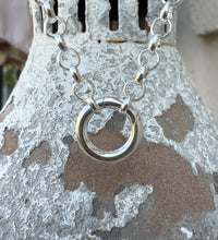 Load image into Gallery viewer, Medium 'O' Ring Annex Necklace