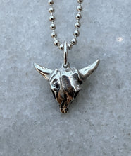Load image into Gallery viewer, Baby Bull Necklace