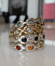 Load image into Gallery viewer, Alexandrite Chain Ring