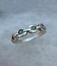 Load image into Gallery viewer, Alexandrite Chain Ring