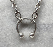 Load image into Gallery viewer, Pierced Ring