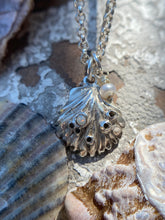 Load image into Gallery viewer, Opal Clam Shell Necklace