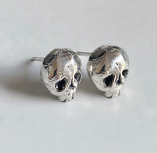 Load image into Gallery viewer, Skull Stud Earrings