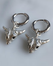 Load image into Gallery viewer, Baby Bull Skull Hoops