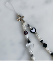 Load image into Gallery viewer, Sacred Heart Beaded Phone Charm