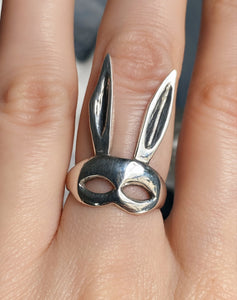 Kinky Bunny Ring