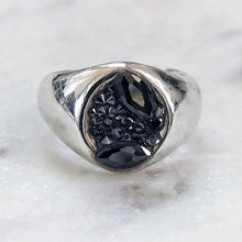 Load image into Gallery viewer, The Dreamer Signet Ring