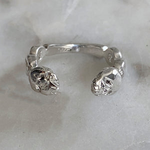 Double Skull Chain Ring